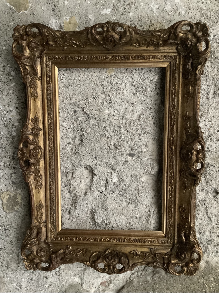 Cornice in  legno dorato con motivi floreali Ep 800