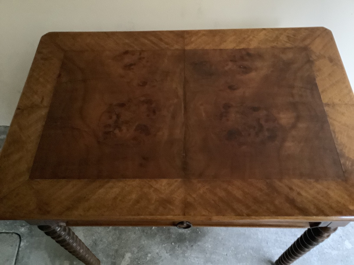 Tavolino in noce con gambe a rocchetto Ep 800-photo-2