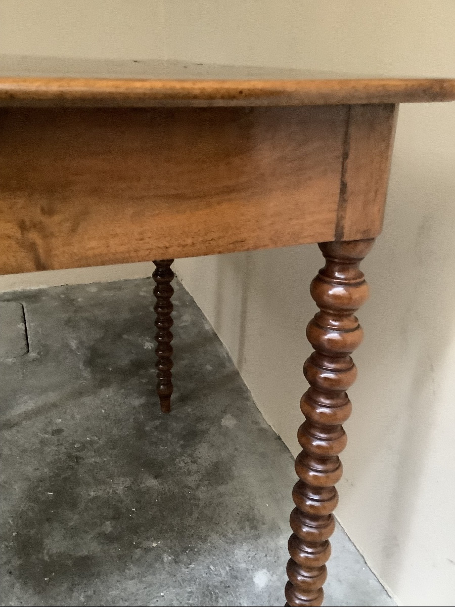 Tavolino in noce con gambe a rocchetto Ep 800-photo-1