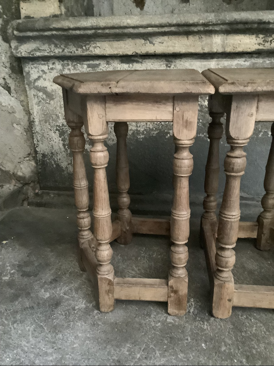 Coppia di sgabelli in legno di rovere Francia Ep 800-photo-1