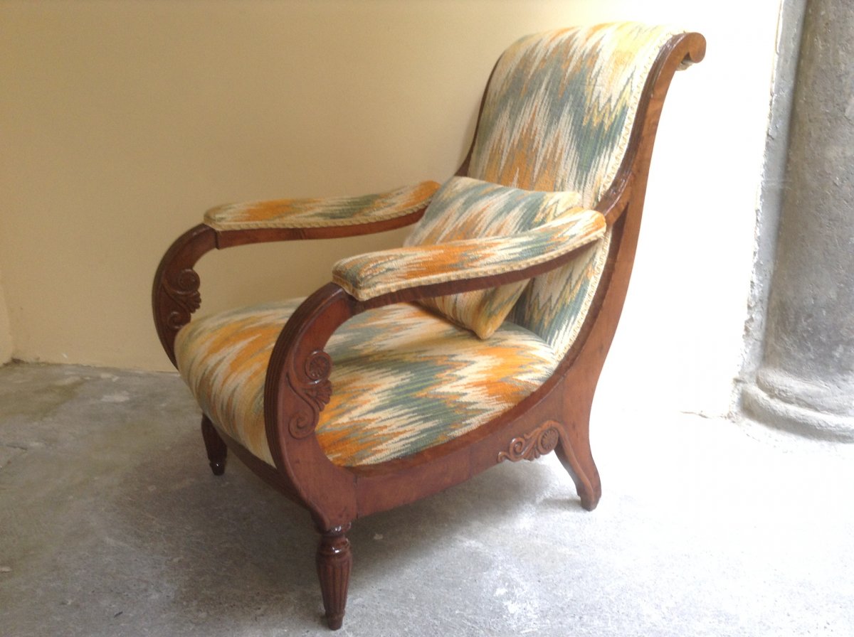 Poltrona in noce Ep XIX secolo