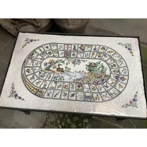 Tavolino in ceramica decorato con il gioco dell’oca Ep XX secolo