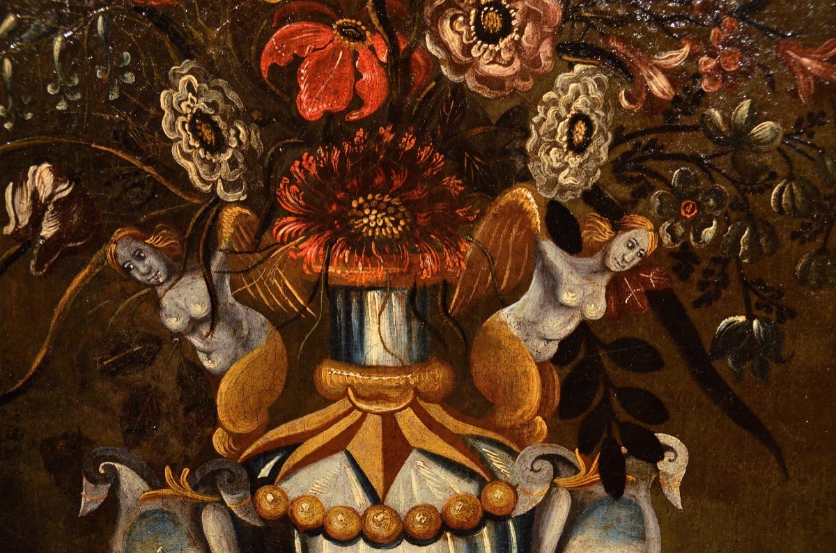 Composizione di fiori in un vaso classico, Maestro dei vasi a grottesche (Roma, XVII secolo)-photo-2