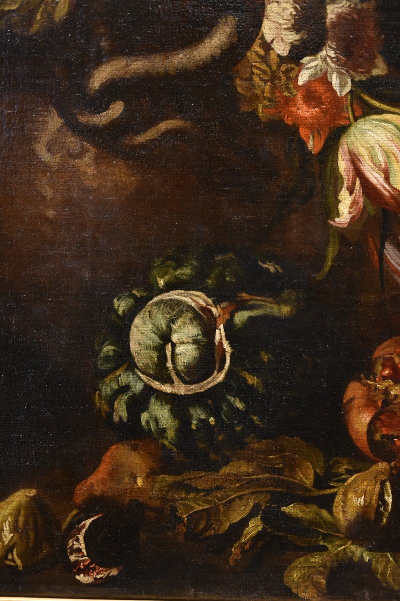 Aniello Ascione (Napoli, notizie dal 1680 al 1708), Natura morta con festone di fiori e frutta-photo-5