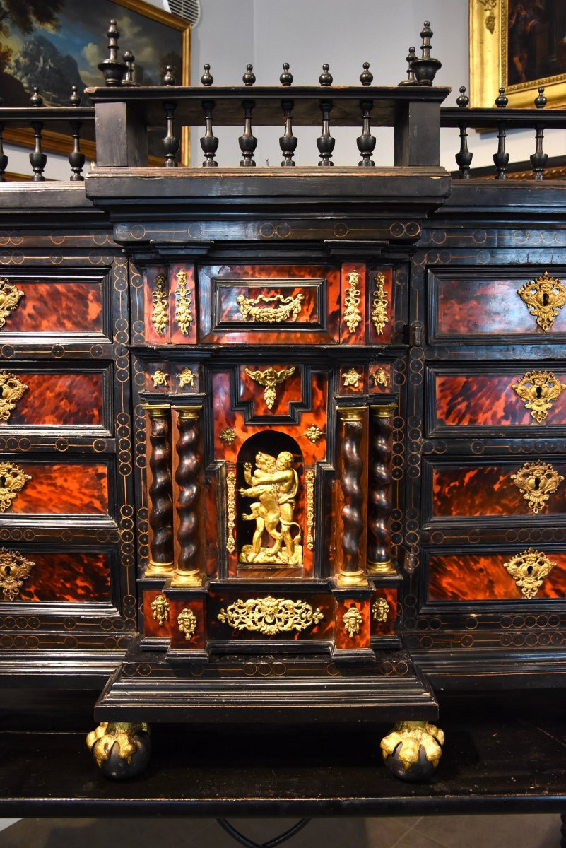Prestigioso stipo-monetiere fiammingo del Seicento-photo-3