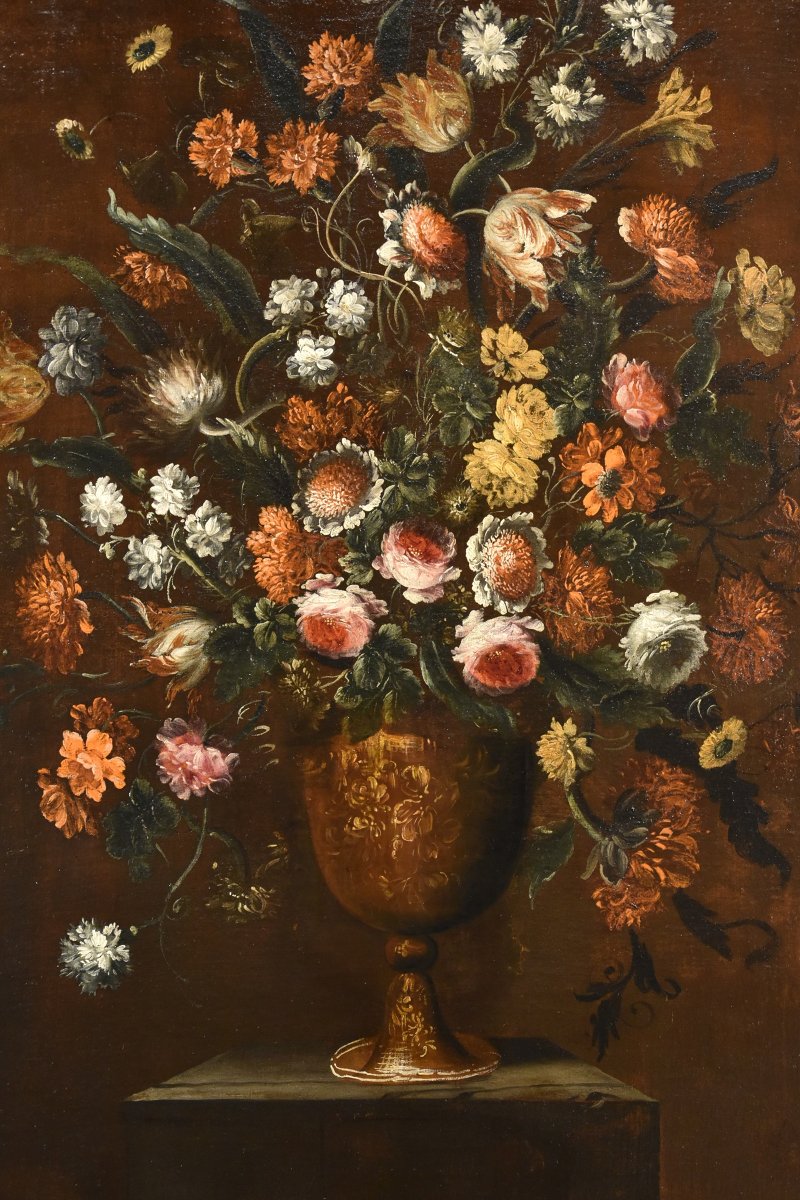 Andrea Scacciati (Firenze 1642–1710) Composizione di fiori entro vaso sbalzato (1 di 3)-photo-1