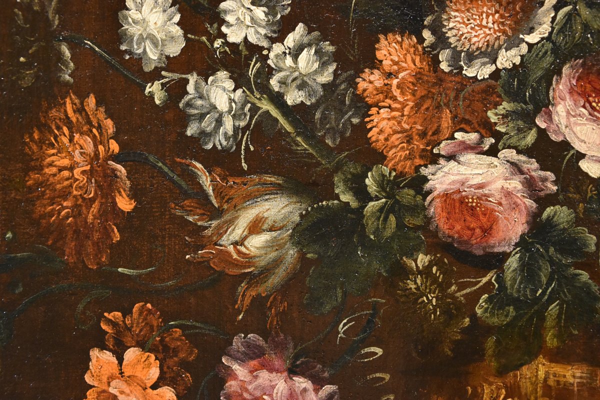 Andrea Scacciati (Firenze 1642–1710) Composizione di fiori entro vaso sbalzato (1 di 3)-photo-5