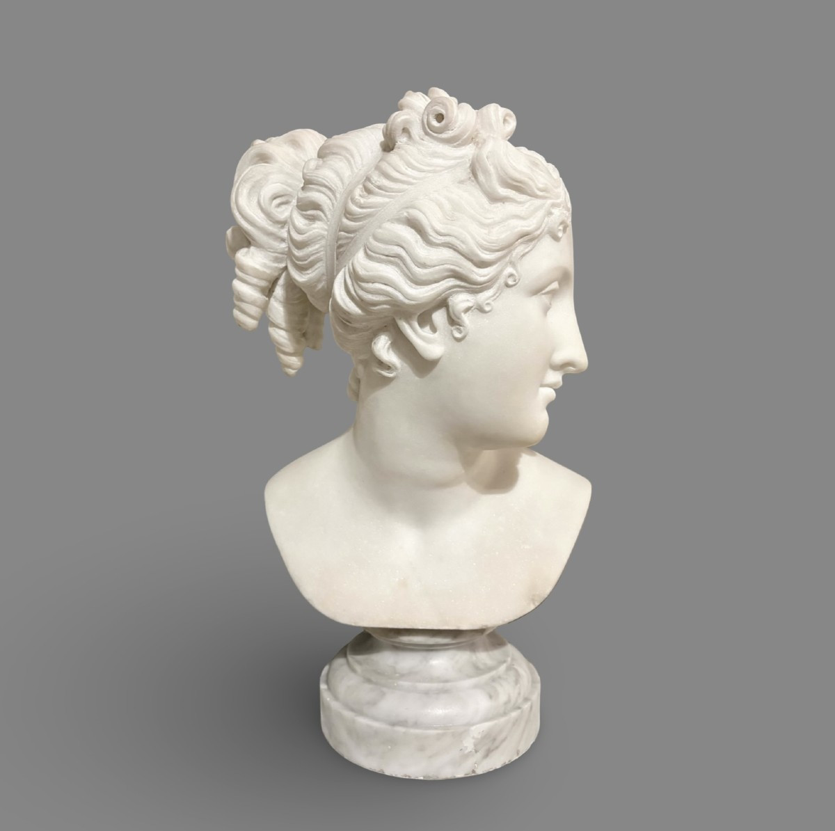 Antonio Frilli (1830-1902) Busto in Marmo della Venere Italica XIX secolo