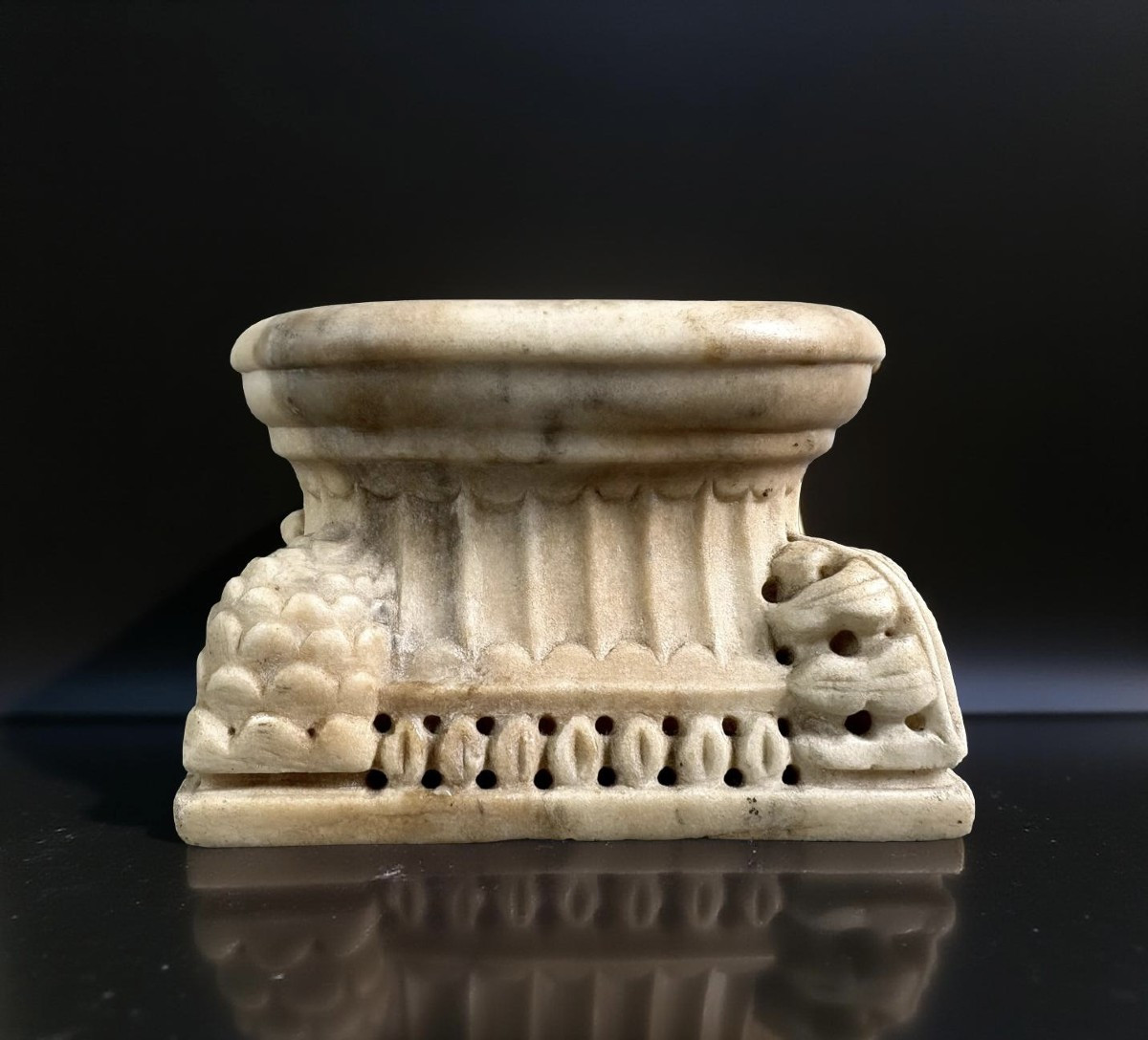 Calamaio in Marmo Souvenir del Grand Tour Roma fine XVIII secolo