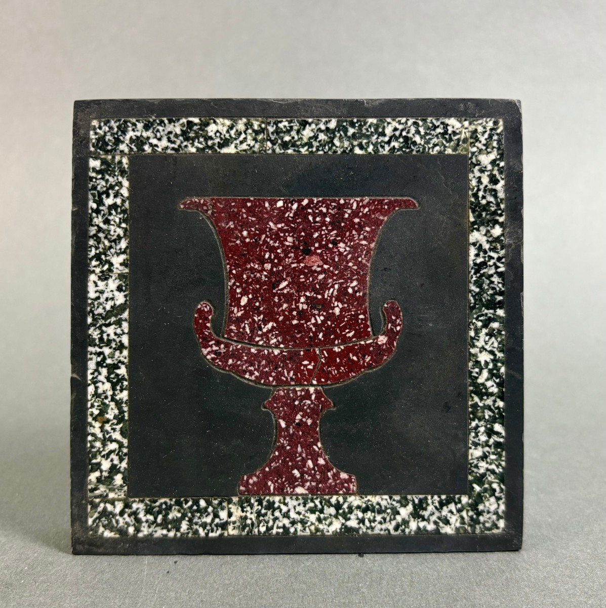 Placca Grand Tour Commesso di Marmi Vaso Mediceo XIX secolo