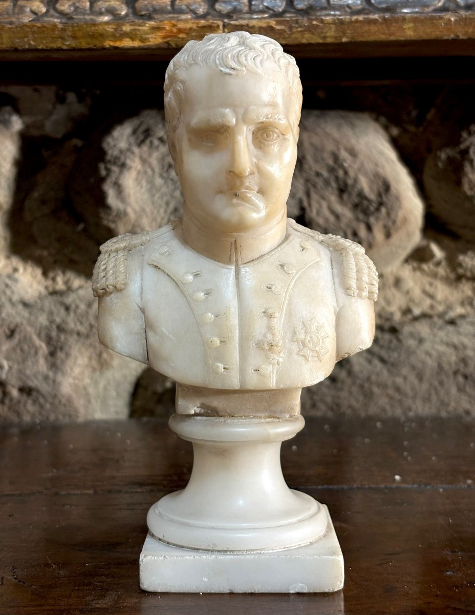 Busto dell'imperatore Napoleone I in Alabastro XIX secolo-photo-2