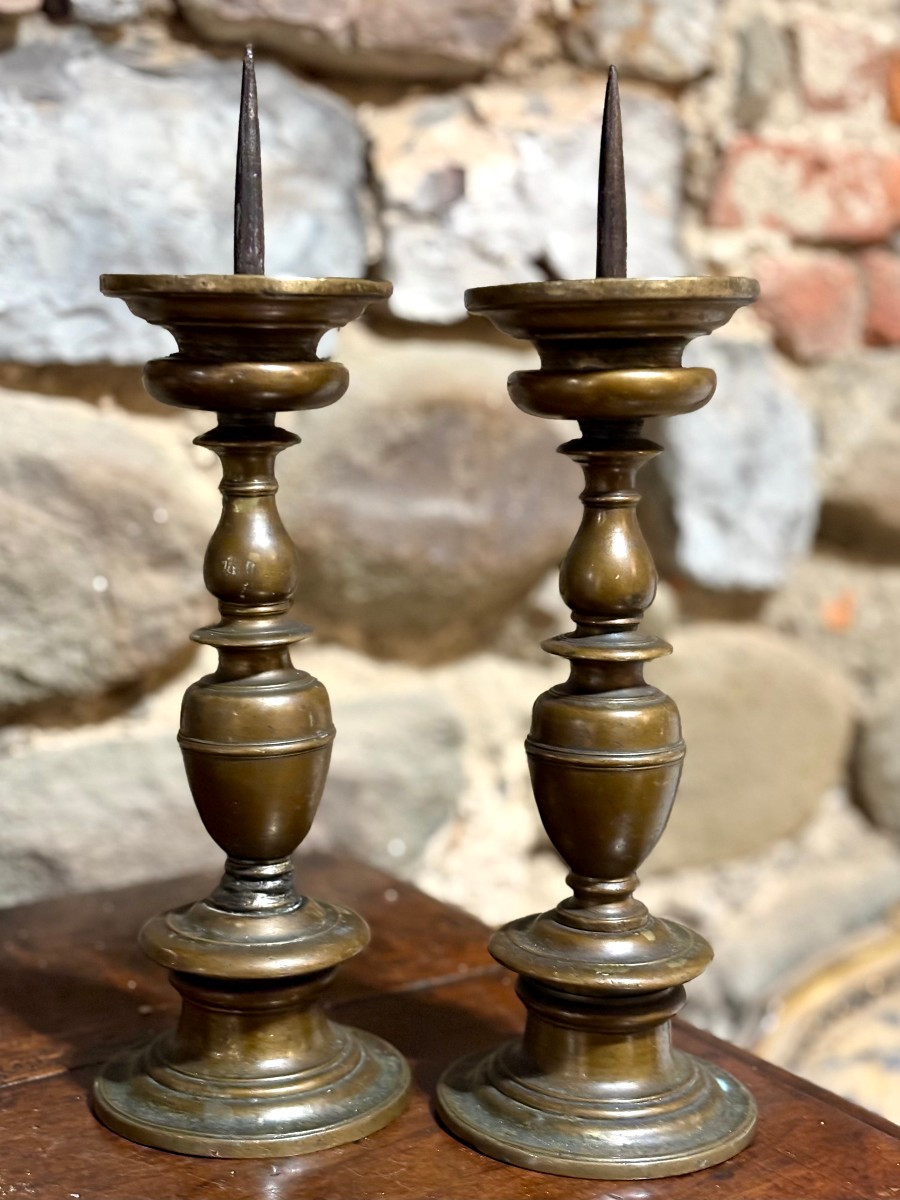 Coppia di Candelieri a Rocchetto in Bronzo Firenze XVII