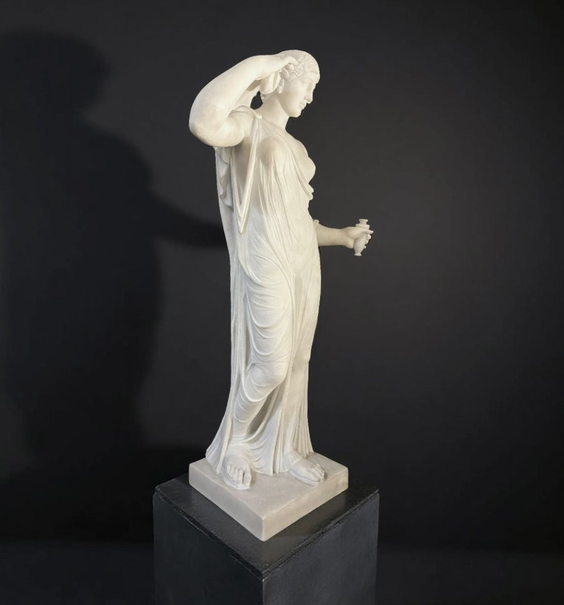 Imponente Scultura Neoclassica in Marmo Venere Genitrice XIX secolo-photo-2