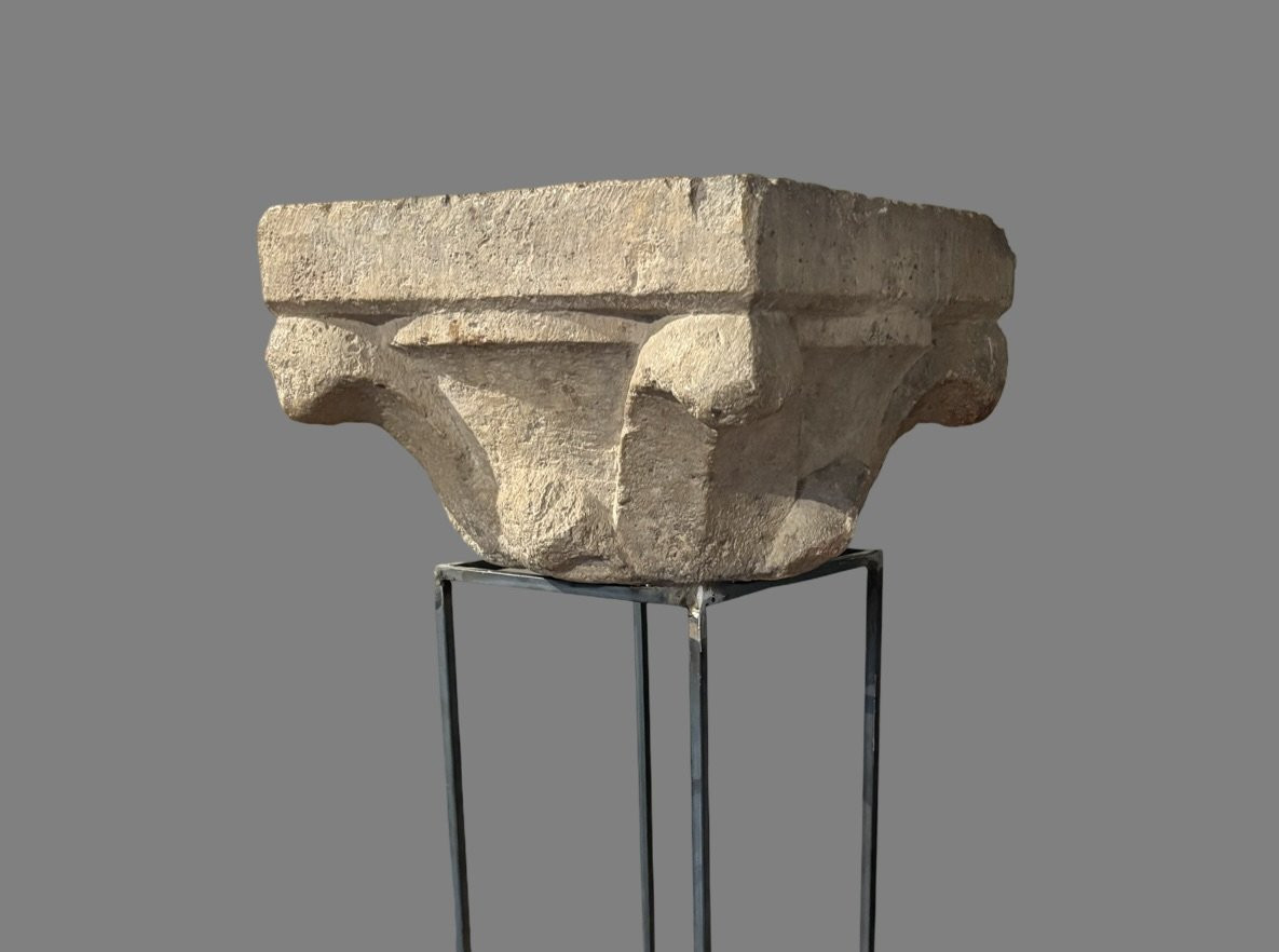 Capitello Medievale in Pietra Lombardia XIV-XV secolo-photo-1