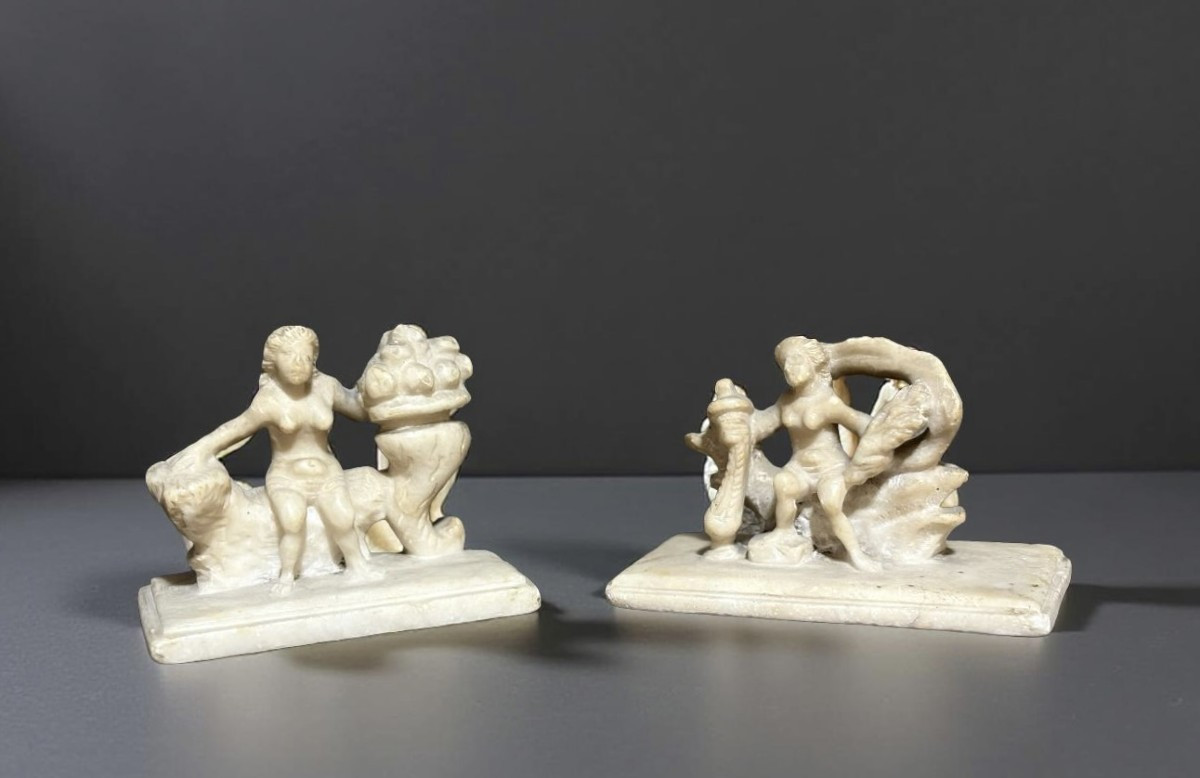 Coppia di Sculture in Alabastro di Mechelen, Allegorie, XVI secolo-photo-2