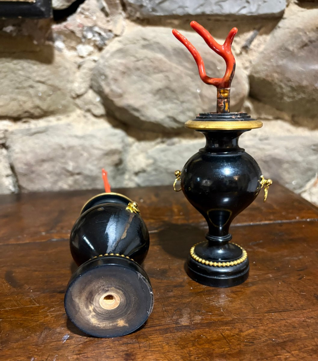 Coppia di Vasi con Rami di Corallo Rosso Naturalia XIX-photo-4