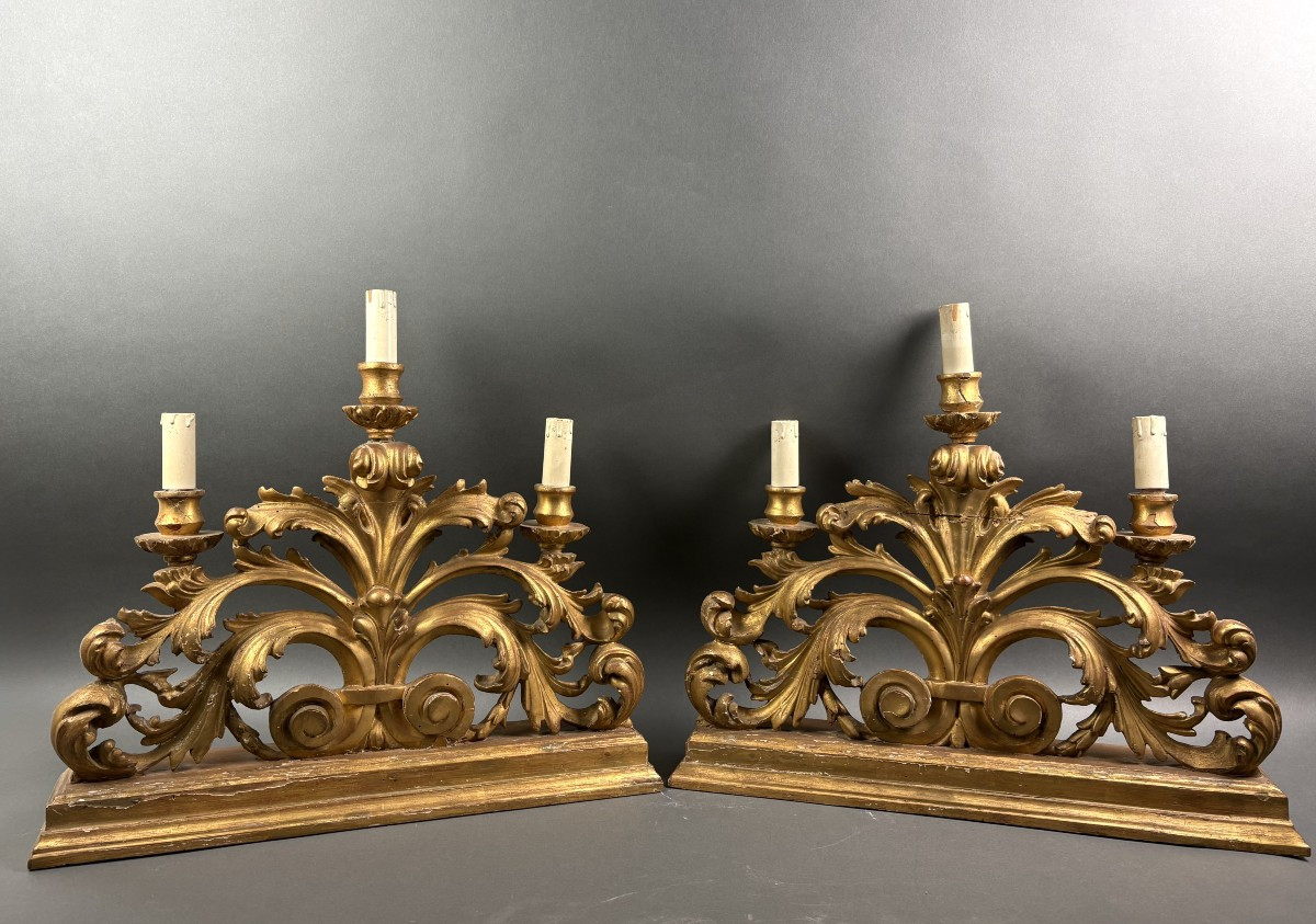 Coppia di Candelabri da Altare Legno Dorato  Luigi XV XVIII secolo