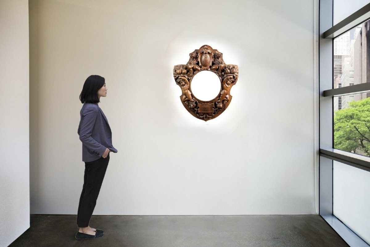 Grande Cornice Neorinascimentale in Noce con Stemma "Siena 1893"-photo-2