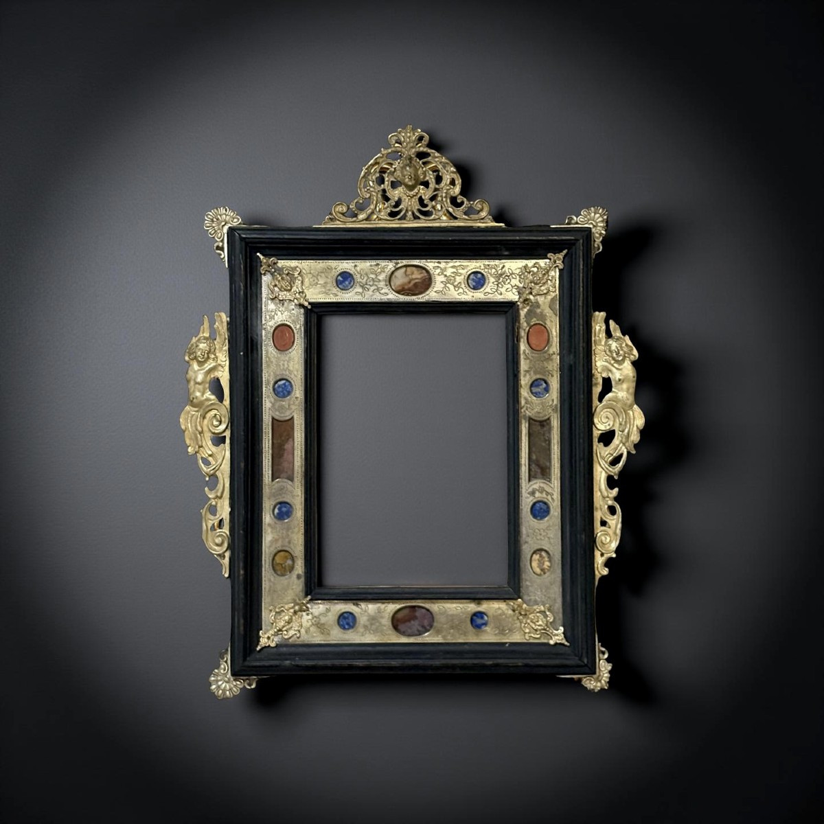 Cornice Grand Tour  Pietre dure e Bronzo Dorato, Roma, XVIII secolo