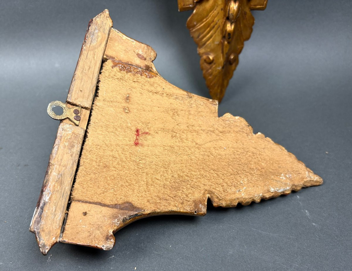 Coppia di Mensole Legno Dorato a Mascheroni Grotteschi XIX-photo-1