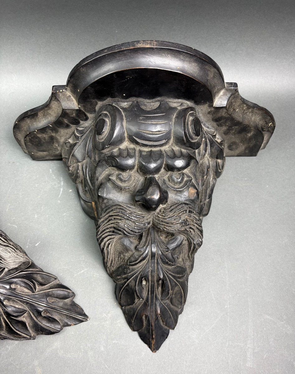 Coppia di Mensole Neorinascimentali a Mascheroni Grotteschi XIX secolo-photo-4