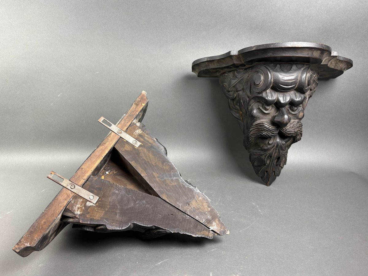 Coppia di Mensole Neorinascimentali a Mascheroni Grotteschi XIX secolo-photo-6