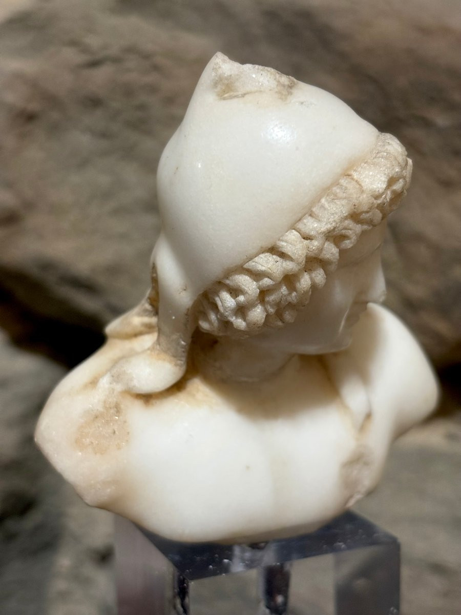 Piccolo Busto Manierista In Marmo di Attis XVI secolo-photo-1