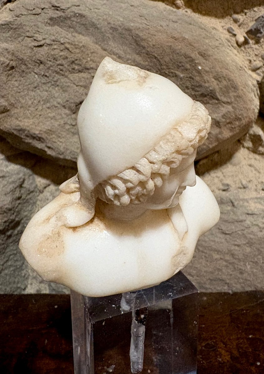 Piccolo Busto Manierista In Marmo di Attis XVI secolo-photo-4