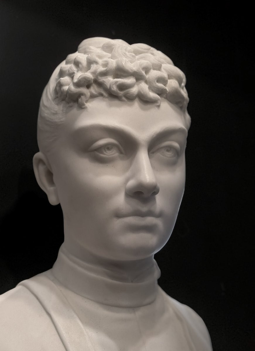 Laure MARTIN-COUTAN (1855-1915) Busto di Donna in Marmo datato 1887-photo-1