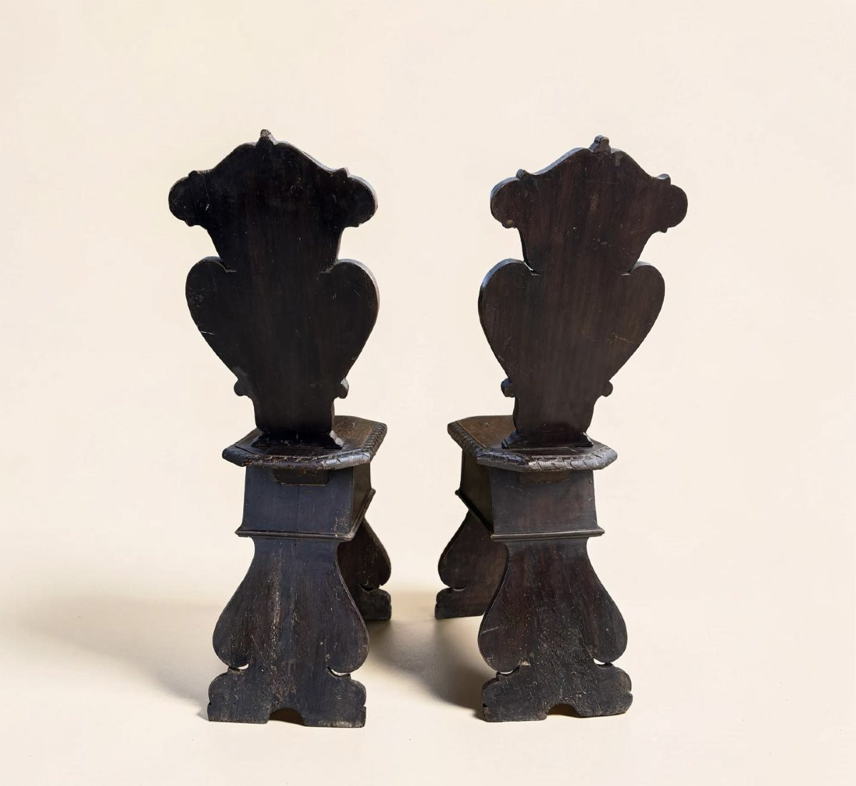 Coppia di Sedie Rinascimentali o Scranni con Stemma -photo-4