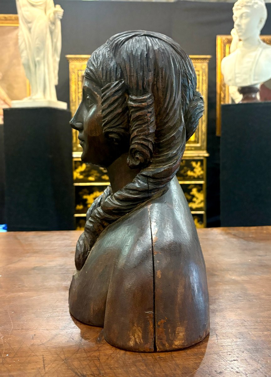 Busto di Dama in Legno di Tiglio Francia XVIII secolo-photo-2