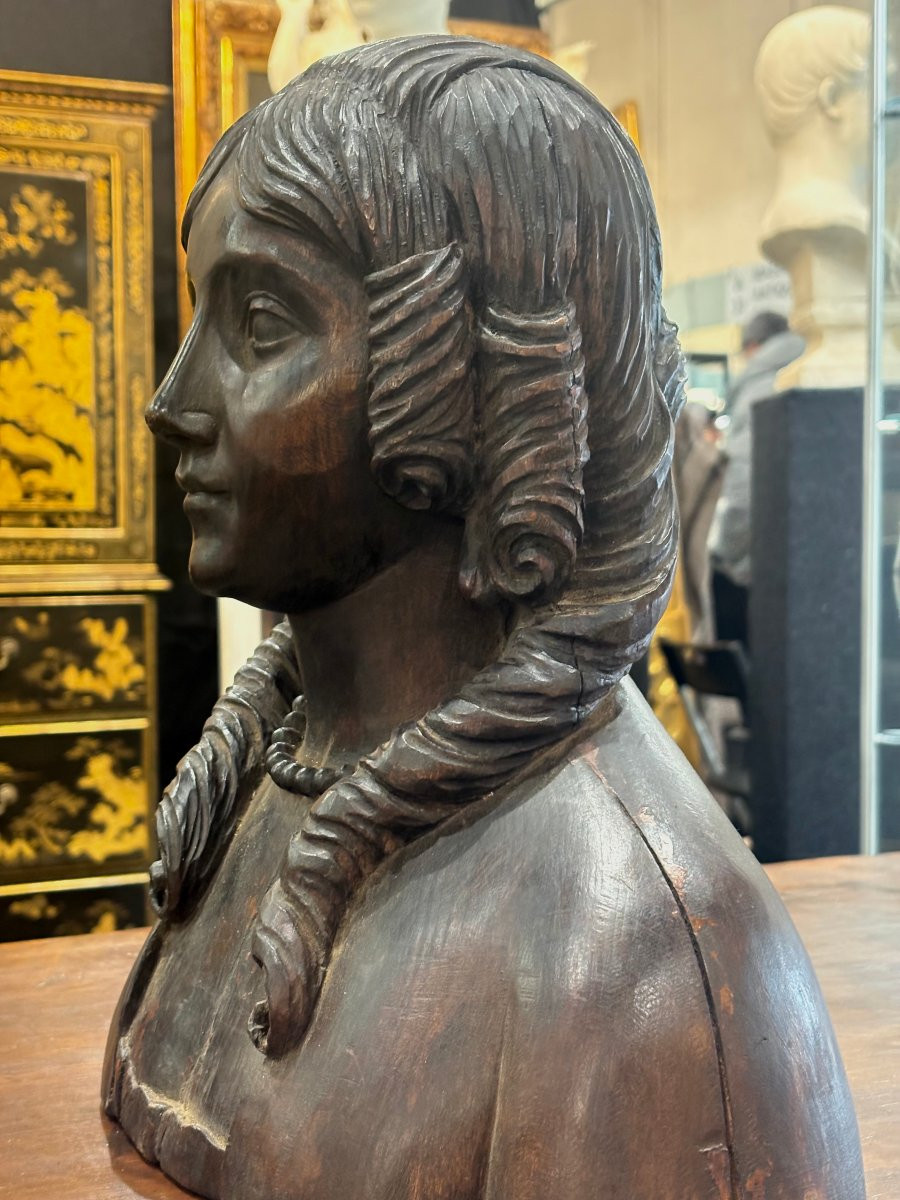 Busto di Dama in Legno di Tiglio Francia XVIII secolo-photo-4