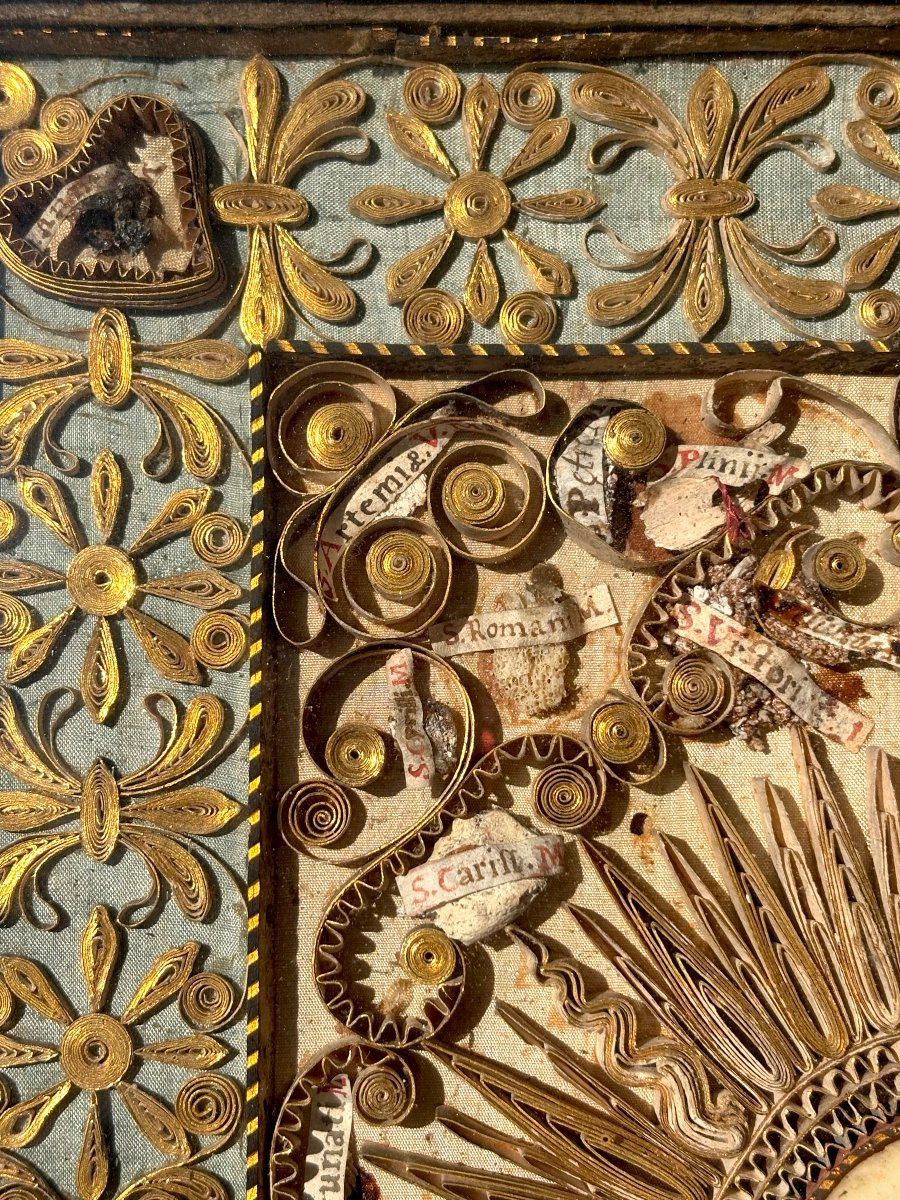 Grande Cornice Reliquiario XVIII secolo 42 Reliquie (Denti-Ossa)-photo-2