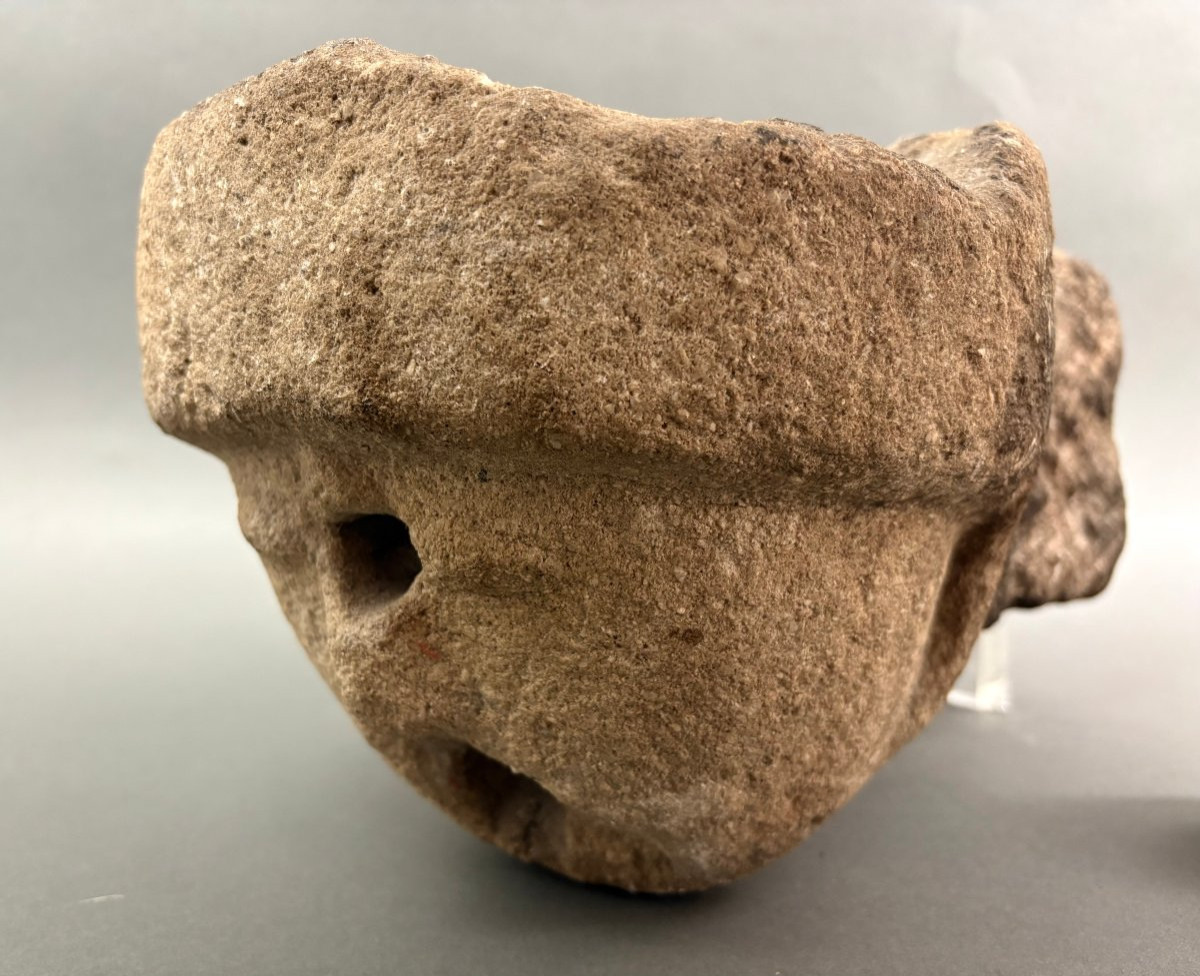 Protome Antropomorfo in Pietra di epoca Romanica XI-XII secolo-photo-6