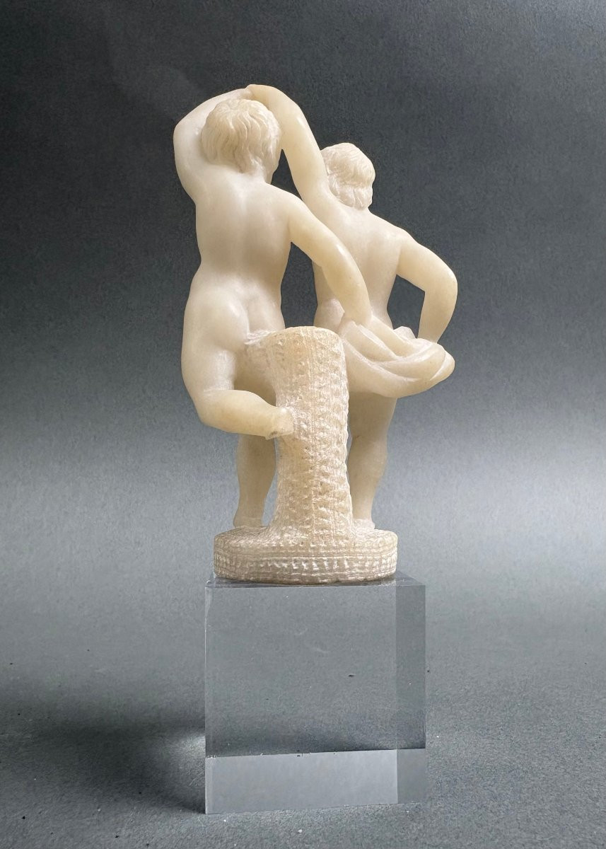 Scultura stile Rinascimento in Alabastro Putti Danzanti XIX secolo-photo-2
