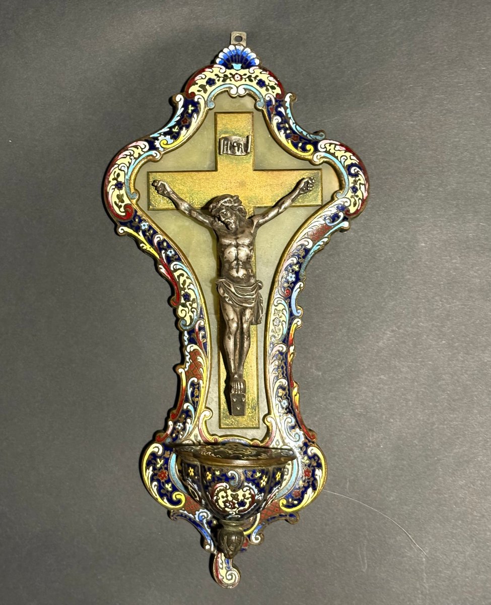 Acquasantiera con Cristo in Argento e Smalti Champlevé XIX secolo