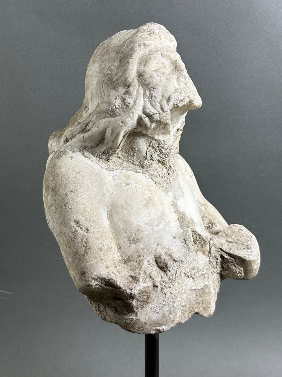 Tritone in Marmo Frammento di Scultura Barocco Italiano metà del  XVII secolo-photo-1