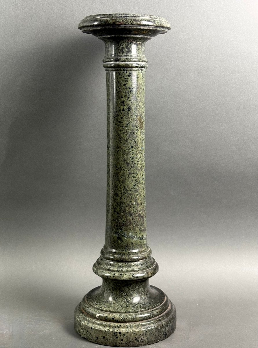 Piccola Colonna Espositiva Grand Tour in Marmo Verde XIX secolo