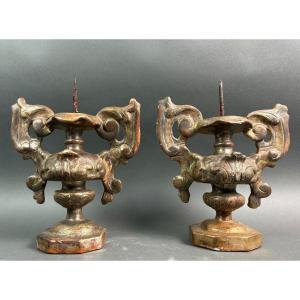 Coppia di Candelabri Porta Cero Legno Argentato Italia XVIII