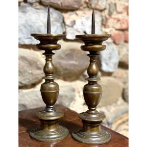 Coppia di Candelieri a Rocchetto in Bronzo Firenze XVII