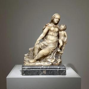 Madonna col Bambino Gruppo in Alabastro Fiandre prima metà del XVI secolo