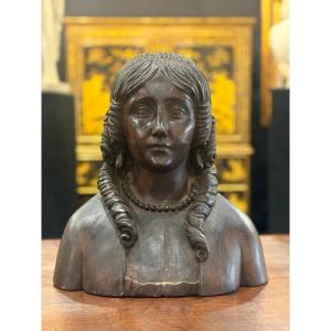 Busto di Dama in Legno di Tiglio Francia XVIII secolo