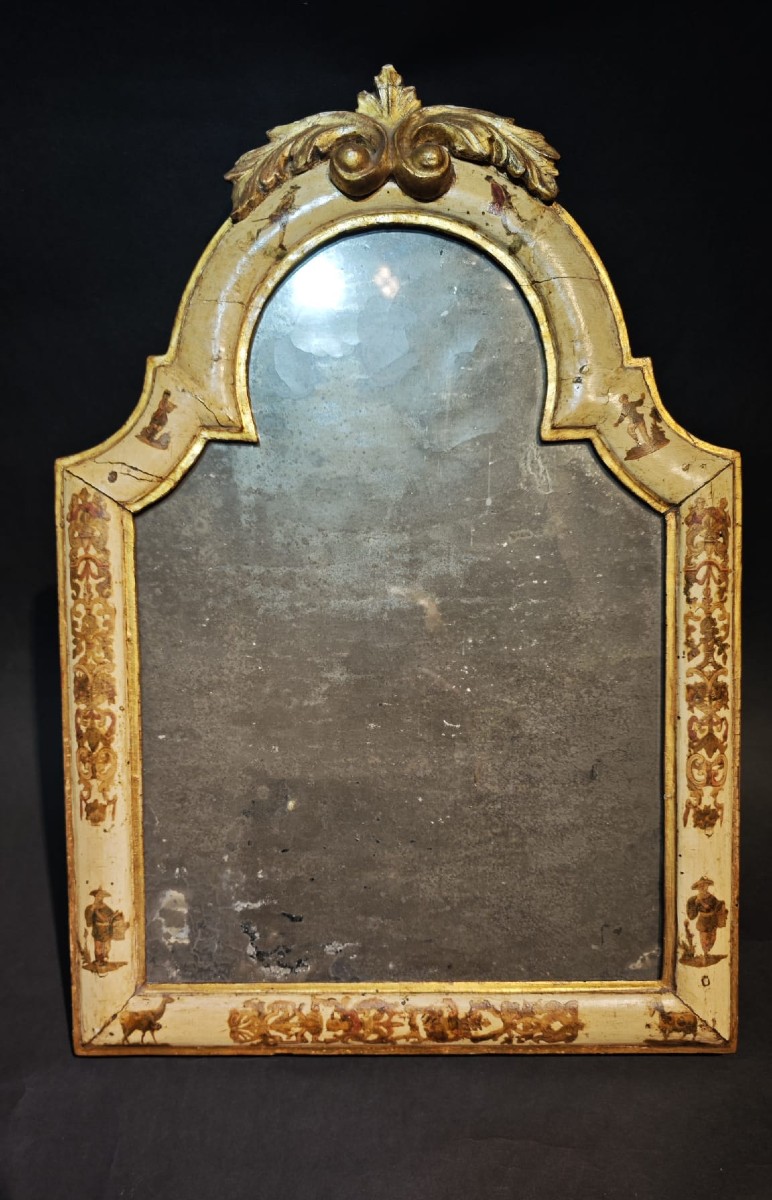 Specchiera da tavolo in lacca e oro, Venezia, XVIII secolo