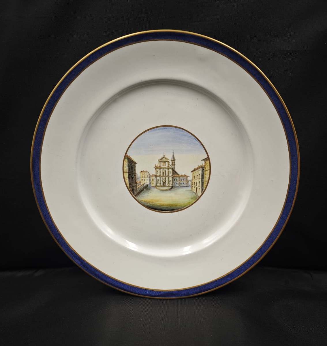 Piatto in porcellana, Manifattura Ginori, Doccia, inizi XIX secolo