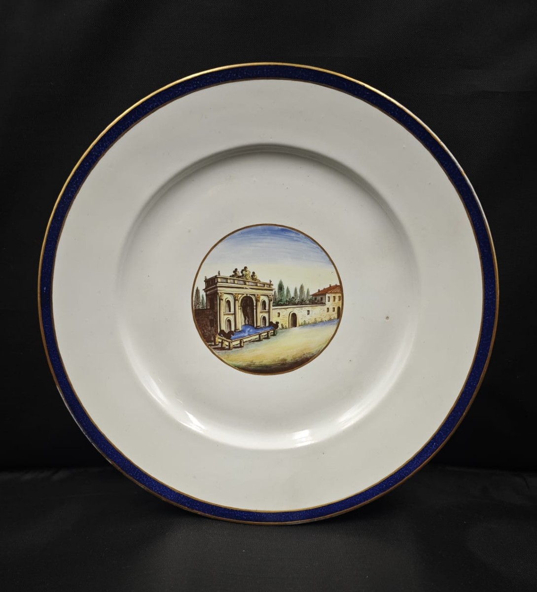 Piatto in porcellana, Manifattura Ginori, Doccia, inizi XIX secolo