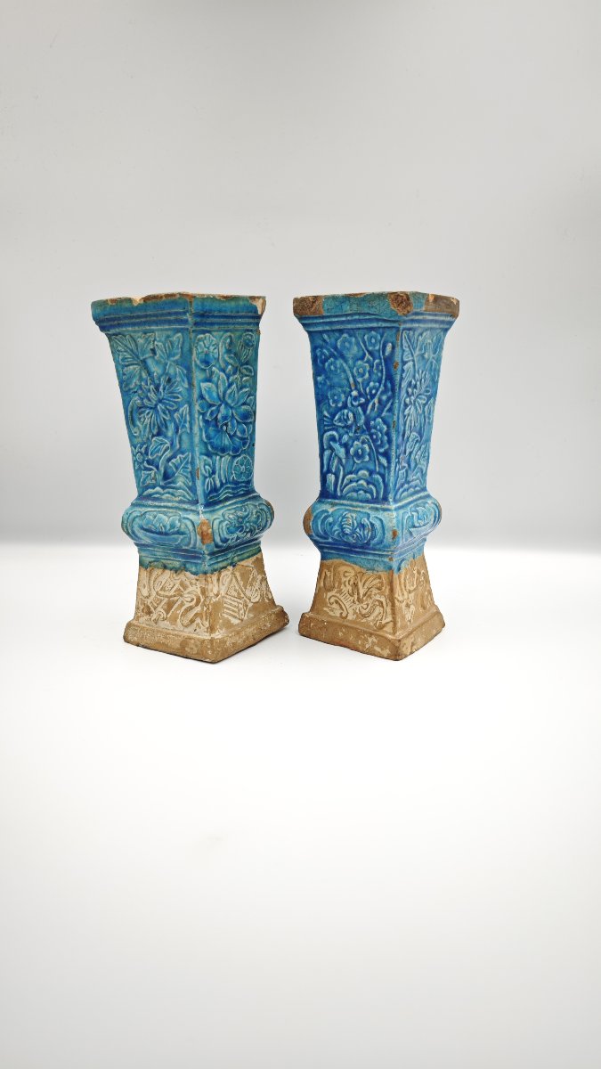 Coppia di vasi Gu cinesi in terracotta smaltata turchese, Cina, dinastia Qing, epoca Kangxi -photo-2