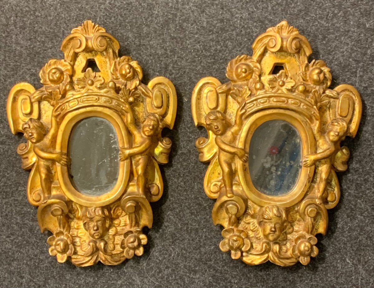 Coppia di specchiere intagliate, dorate, ‘alla Sansovino’ Intagliatore veneziano attivo nel XVI