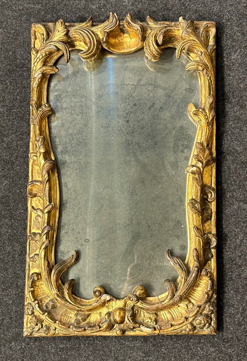 Specchiera in legno dorato e intagliato, Genova, metà del XVIII secolo