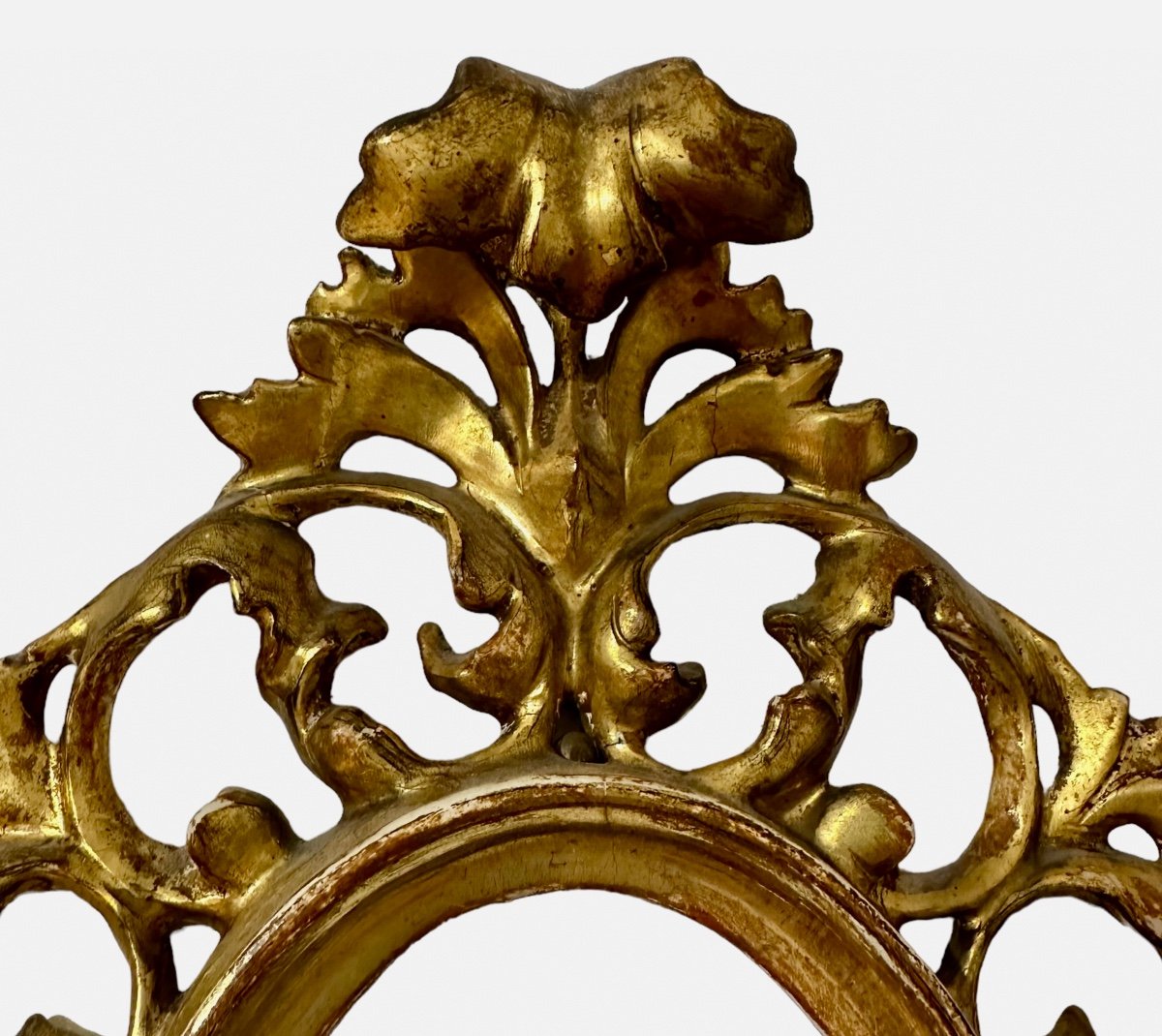 Cornice ovale in legno intagliato e dorato, Toscana XIX secolo. -photo-2