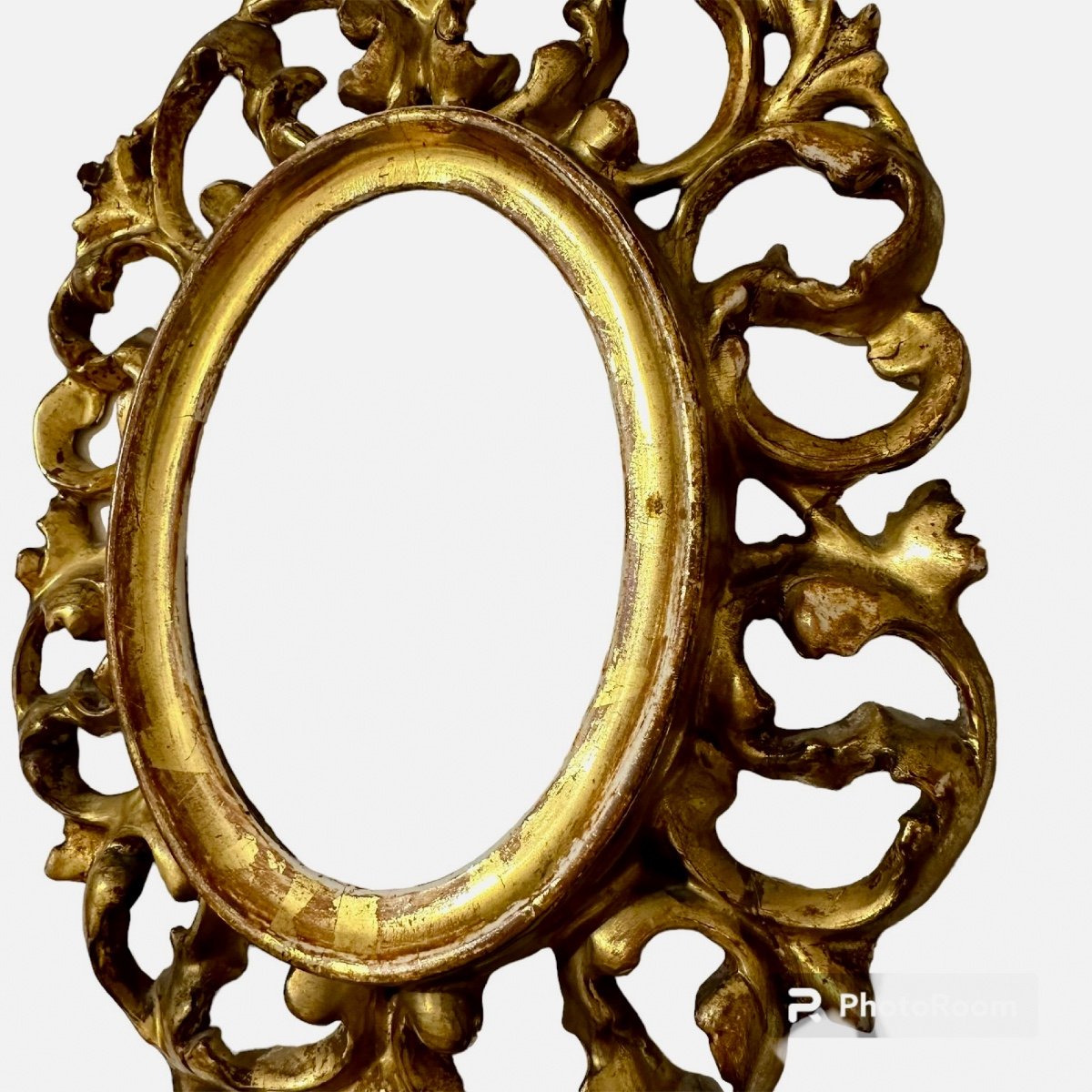 Cornice ovale in legno intagliato e dorato, Toscana XIX secolo. -photo-4
